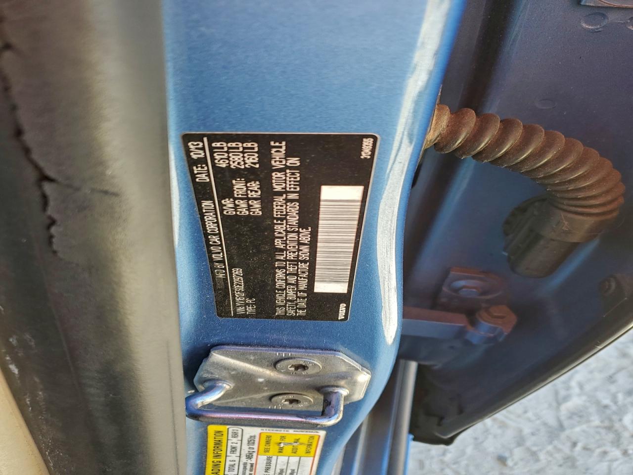 Volvo S60 T5 Image 4