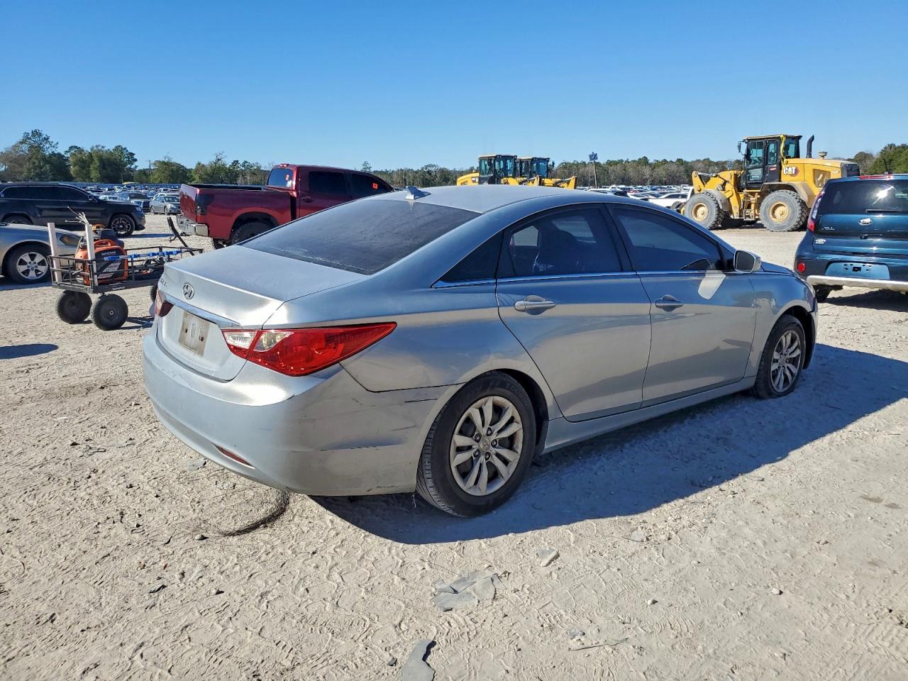 Hyundai SONATA Gls Image 2