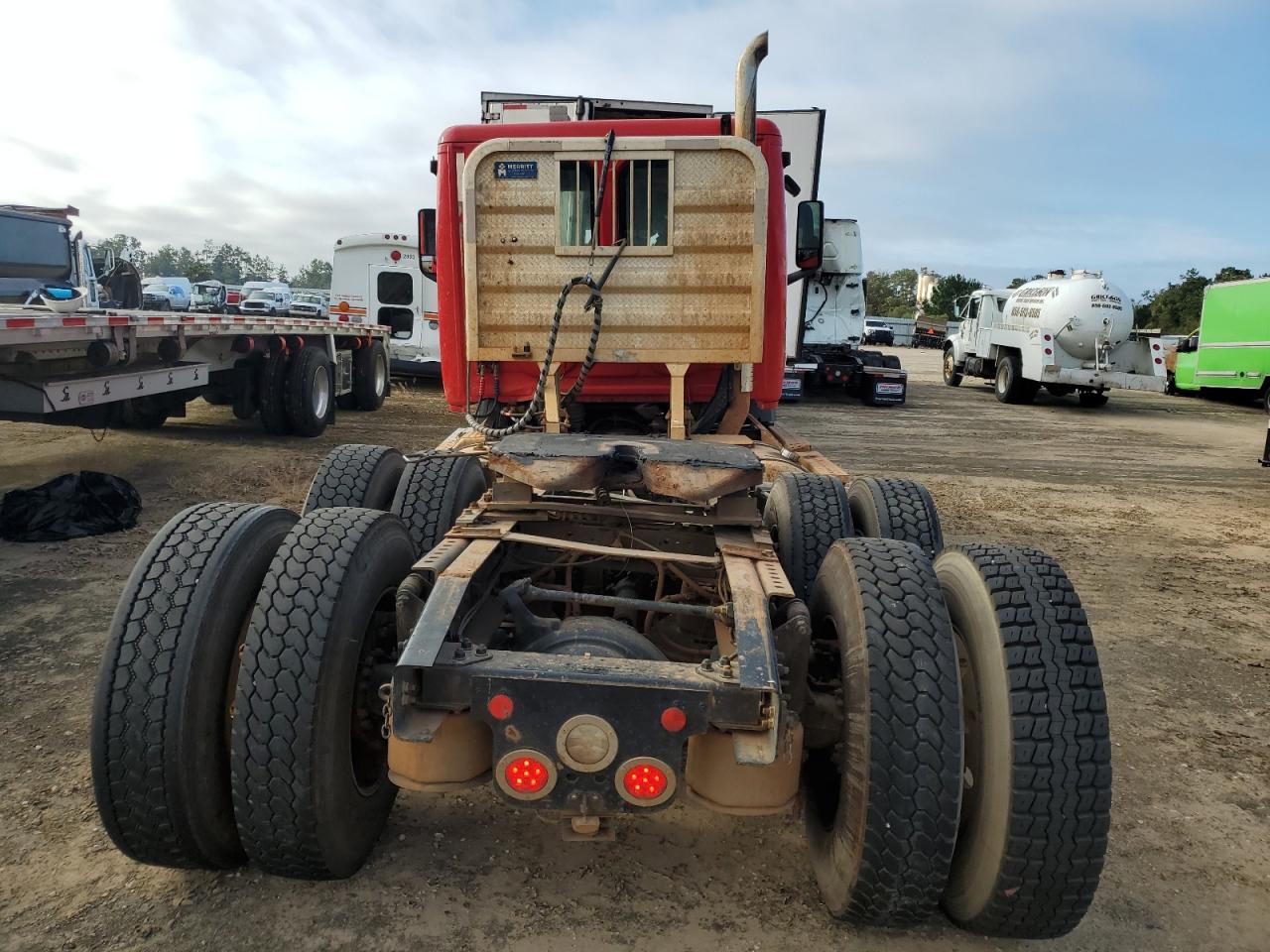 Freightliner Cascadia 1 Image 4