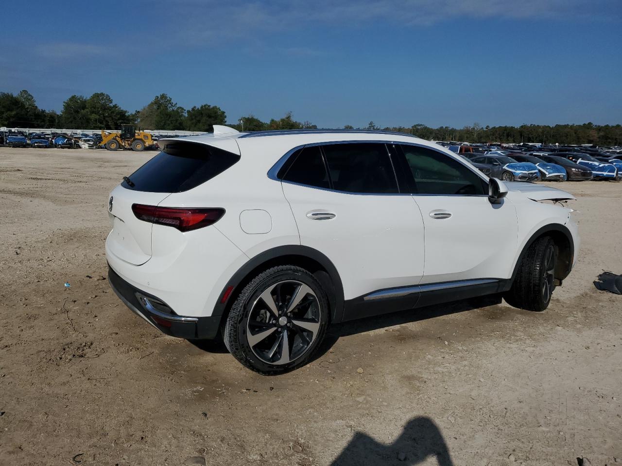 Buick Envision Essence Image 4