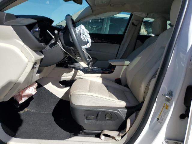 Buick Envision Essence Image 2