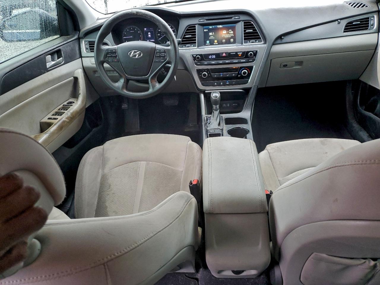 Hyundai SONATA Sport Image 10