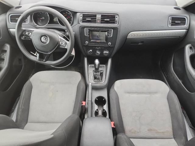 Volkswagen Jetta S Image 6