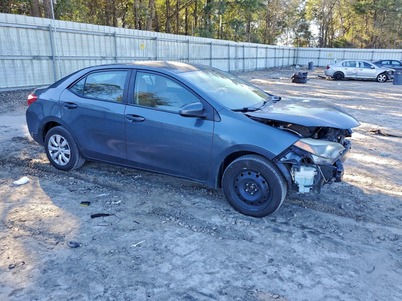 Toyota Corolla L Image 10