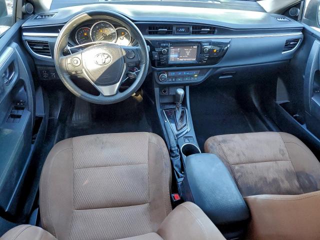 Toyota Corolla L Image 8