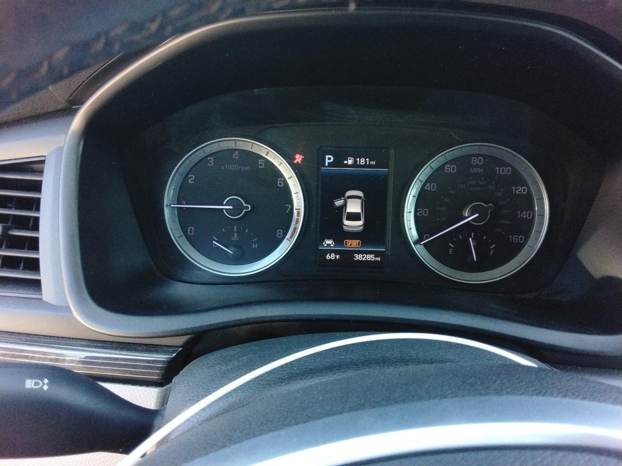 Hyundai SONATA Limited Image 8