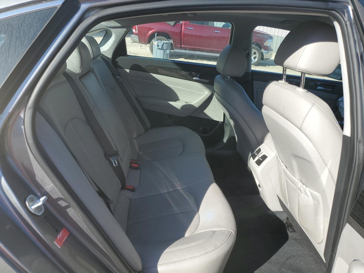 Hyundai SONATA Limited Image 9