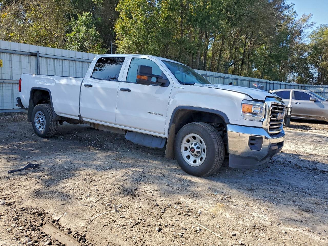 GMC Sierra K3500 Image 12