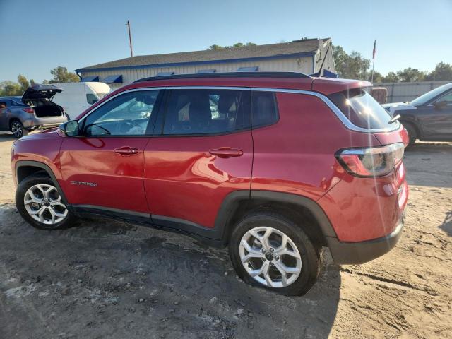 Jeep Compass Latitude Image 3