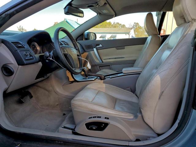 Volvo C70 T5 Image 10