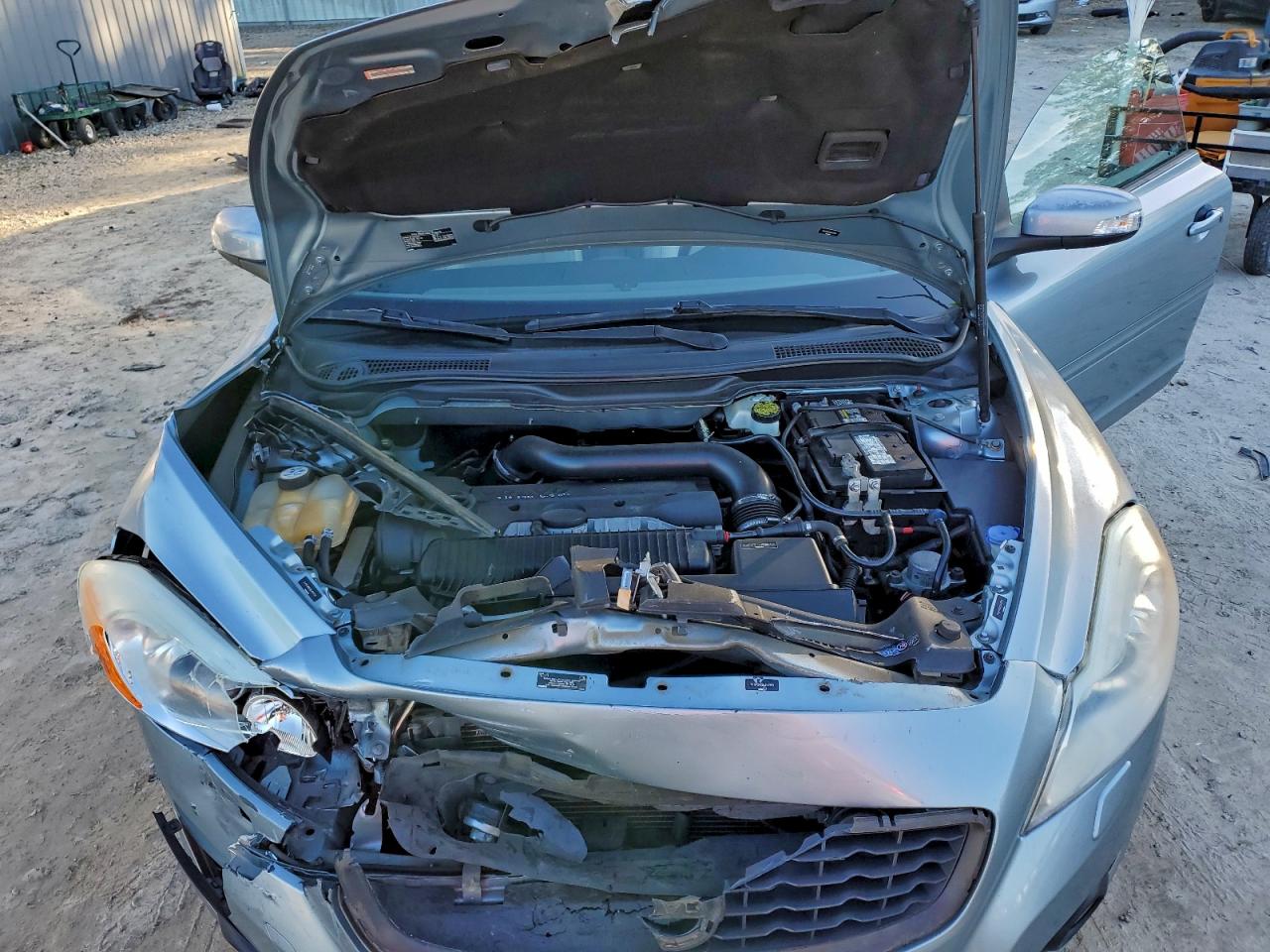 Volvo C70 T5 Image 5