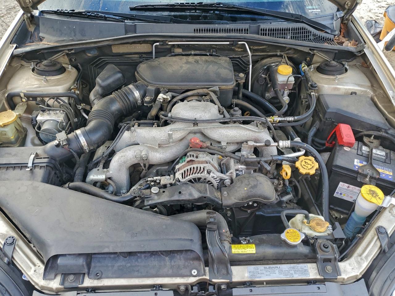 Subaru Legacy 2.5i Image 12