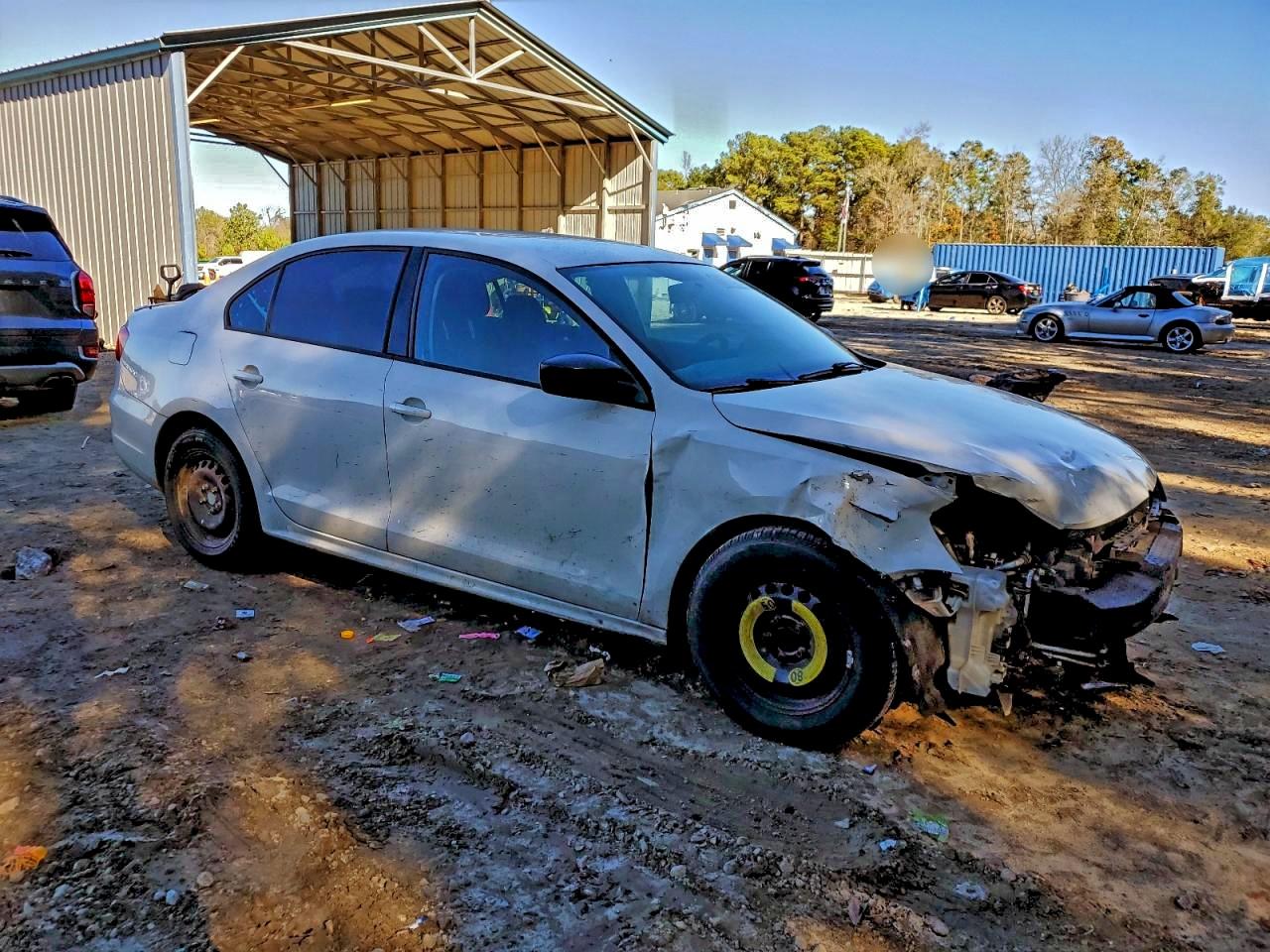 Volkswagen Jetta Base Image 3