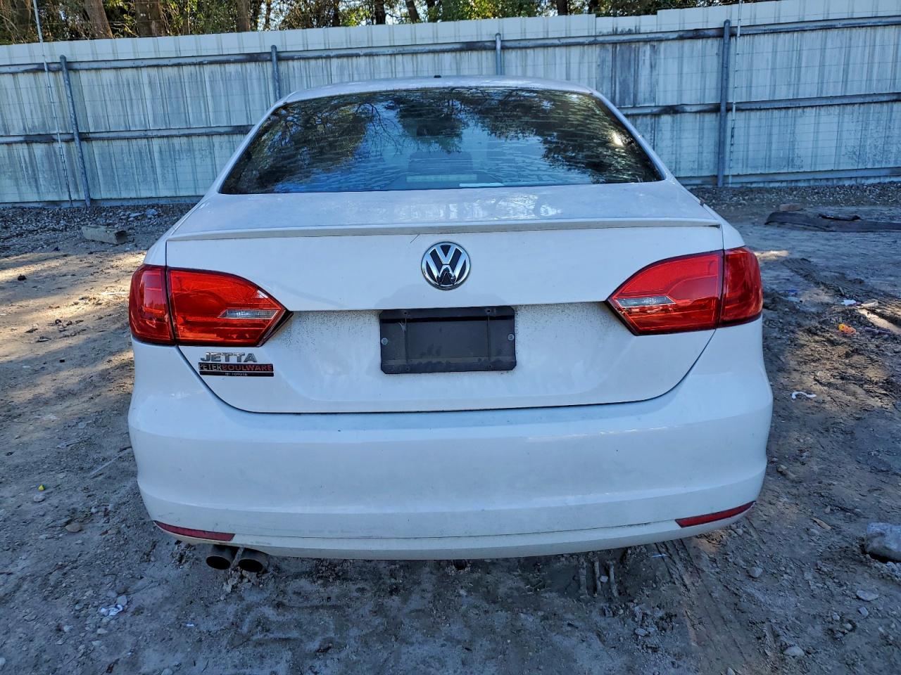 Volkswagen Jetta Base Image 8