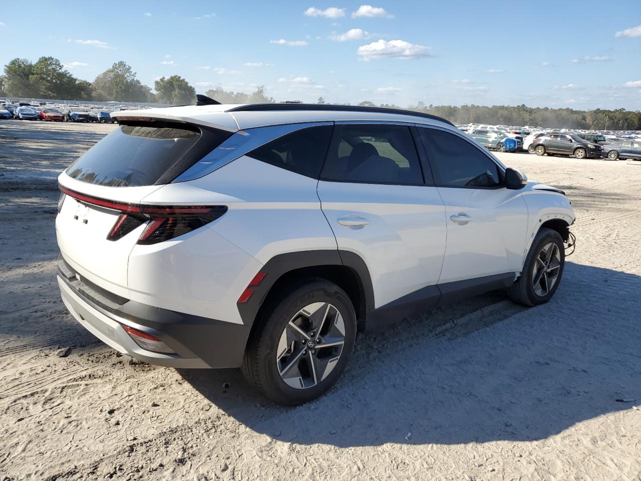 Hyundai TUCSON Sel Image 4