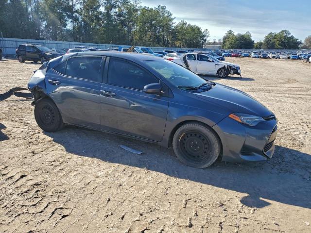 Toyota Corolla L Image 3