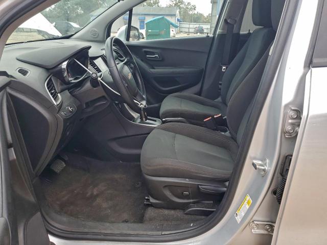 Chevrolet Trax Ls Image 6