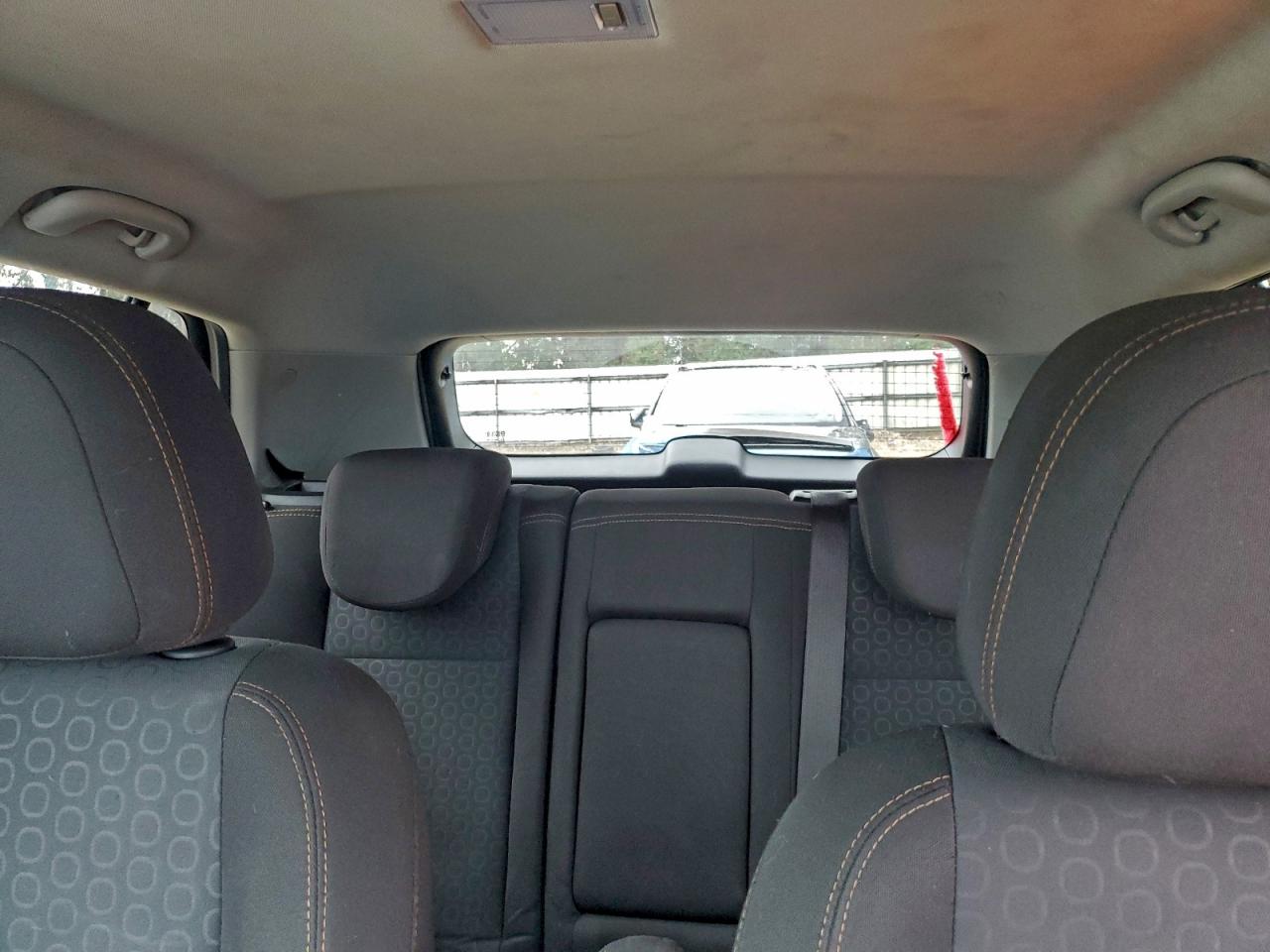 Chevrolet Trax Ls Image 12