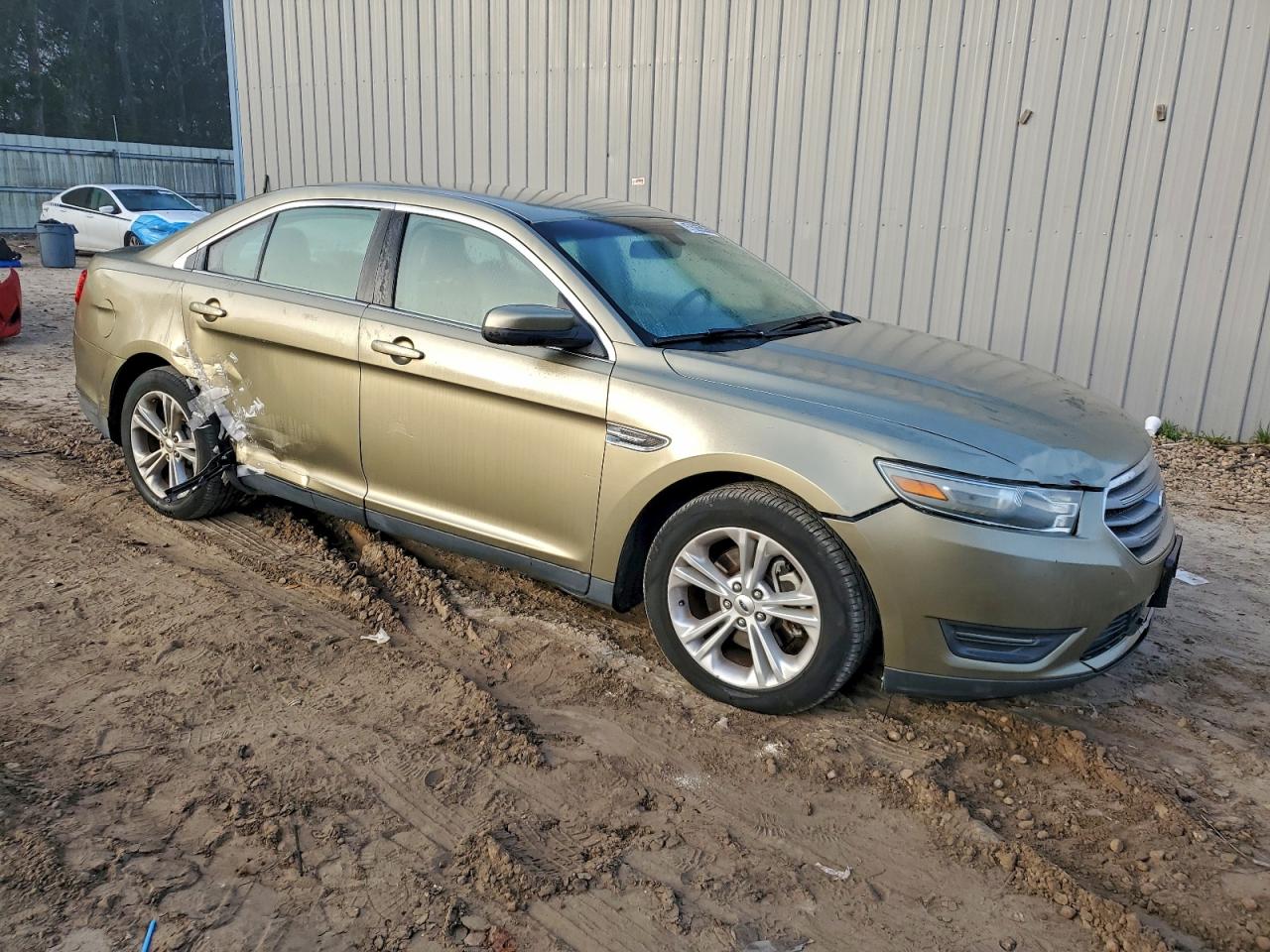 Ford Taurus Sel Image 9