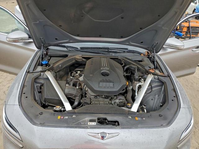 Genesis G70 Base Base Image 9