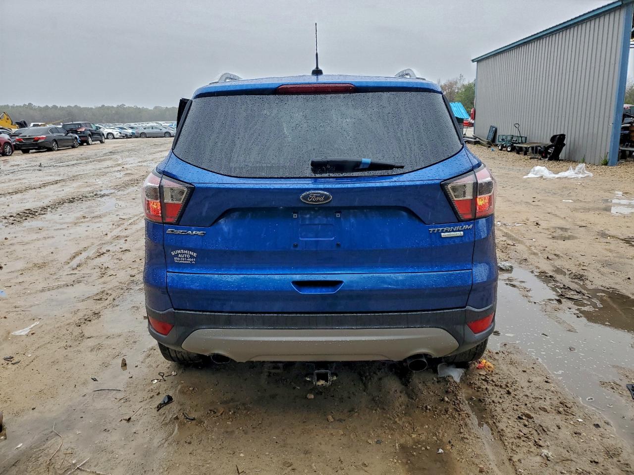 Ford Escape Titanium Image 3