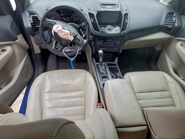 Ford Escape Titanium Image 4