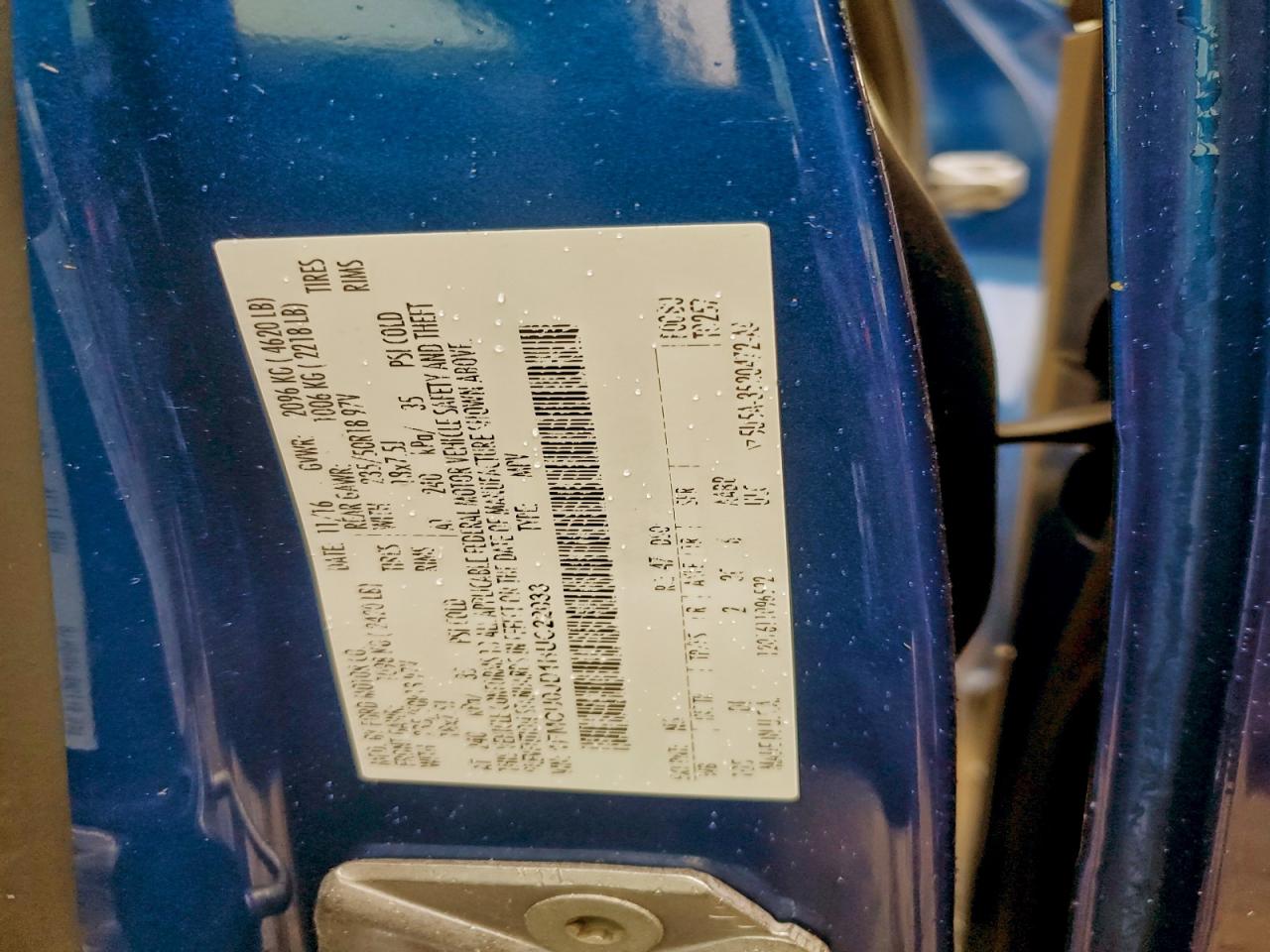 Ford Escape Titanium Image 9