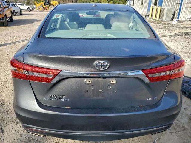 Toyota Avalon Xle Image 10