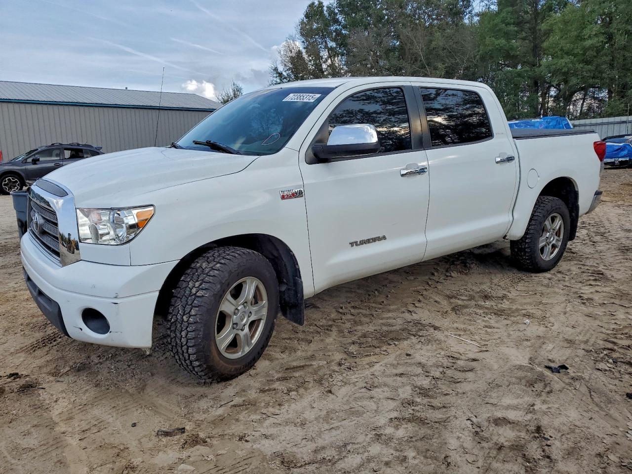 Toyota Tundra Crewmax Limited Image 1