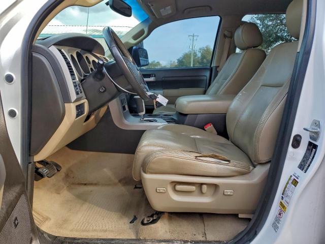 Toyota Tundra Crewmax Limited Image 4