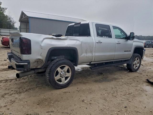 GMC Sierra K2500 Denali Image 10