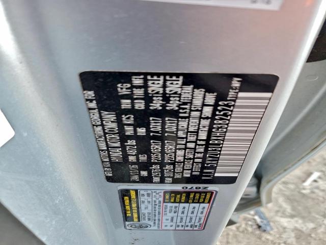 Hyundai SANTA FE Image 13