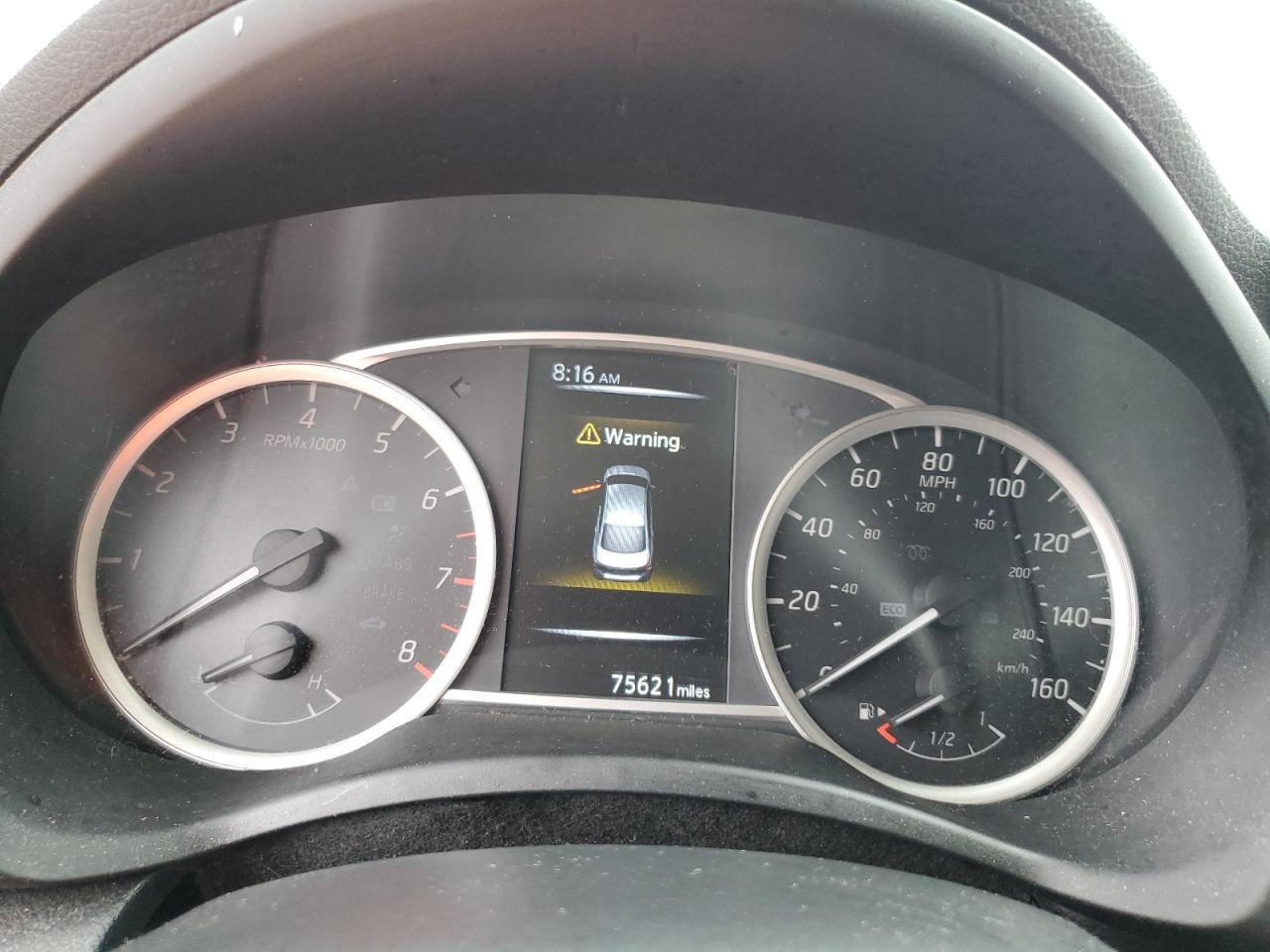 Nissan Sentra S Image 6