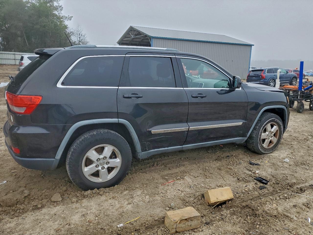 Jeep Grand Cherokee Laredo Image 4