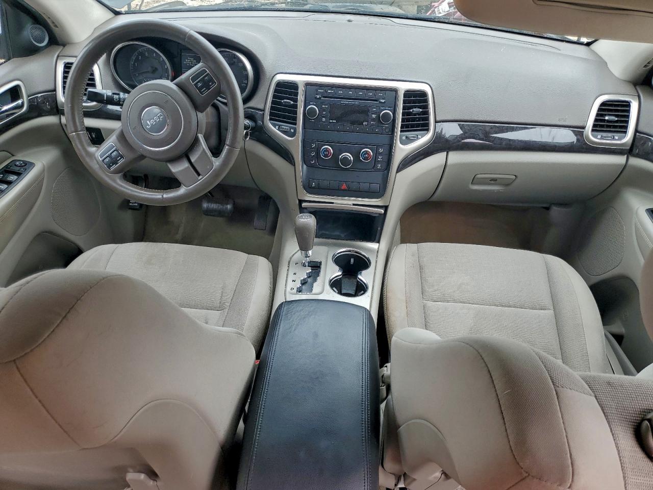 Jeep Grand Cherokee Laredo Image 7