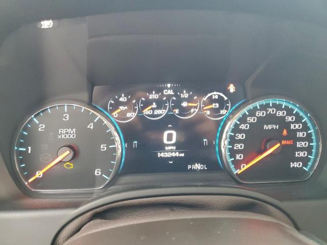 GMC Yukon Denali Image 6