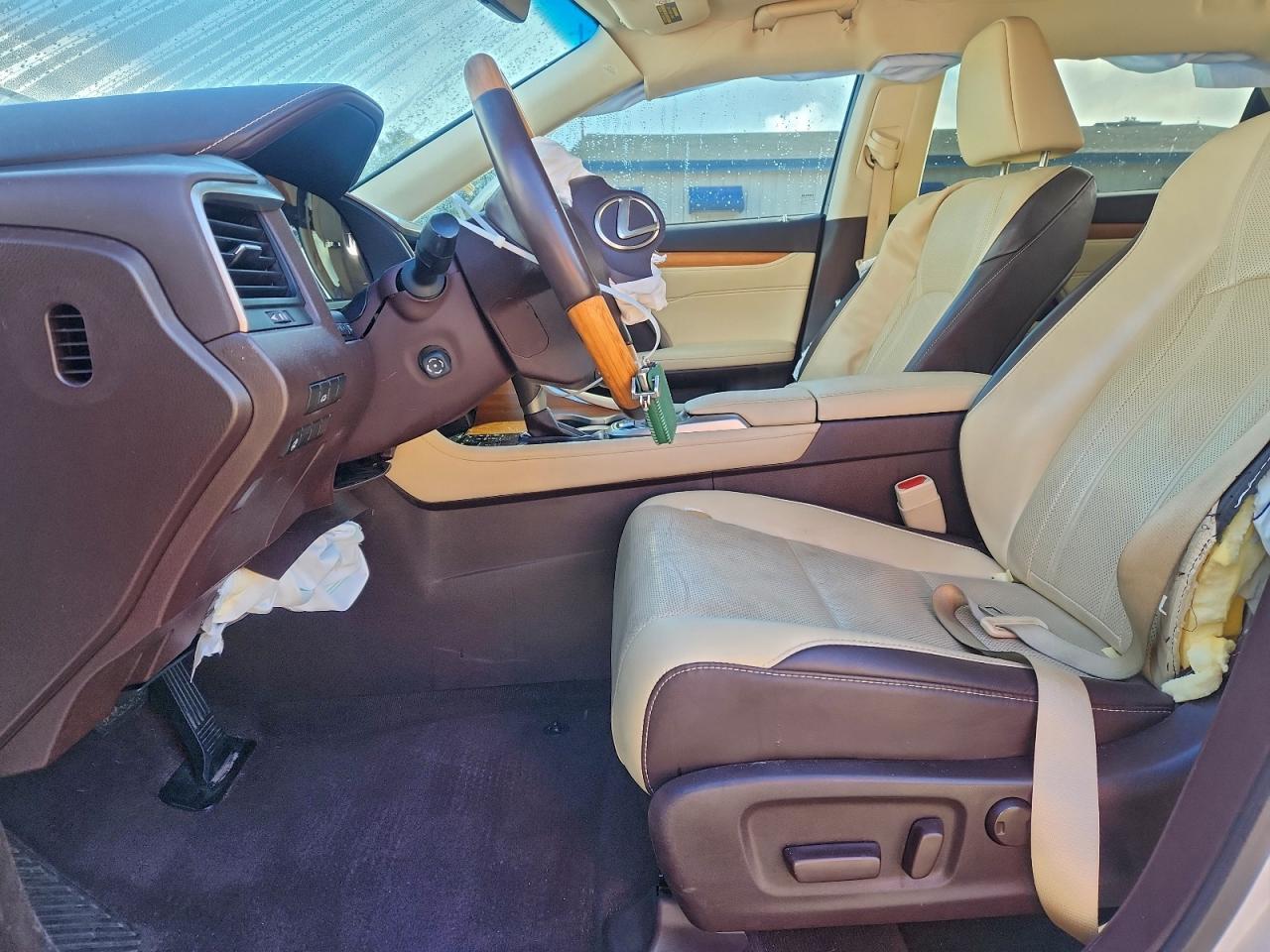 Lexus RX 350 Image 9