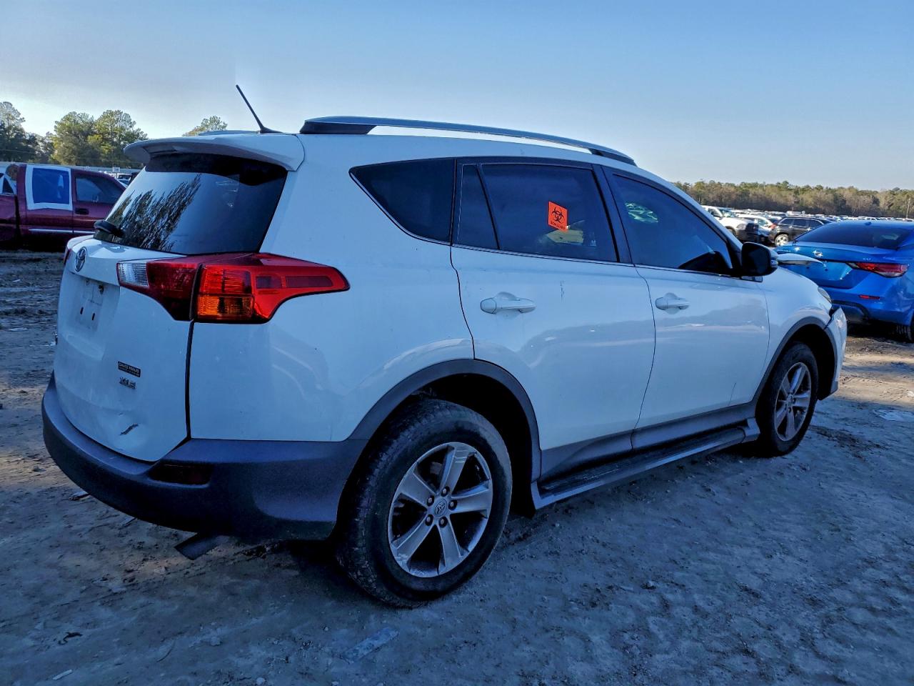 Toyota RAV4 Xle Image 6