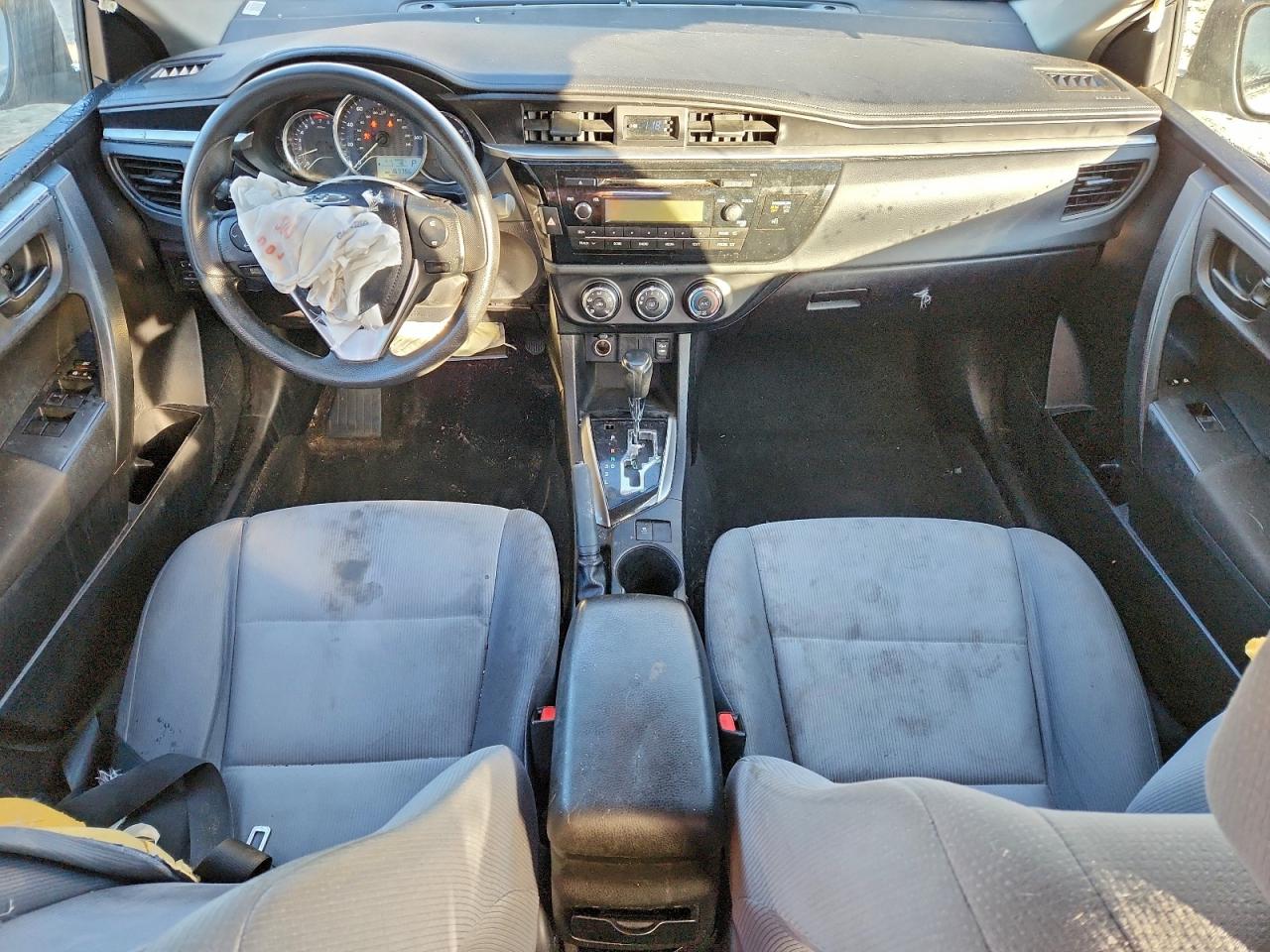 Toyota Corolla L Image 7