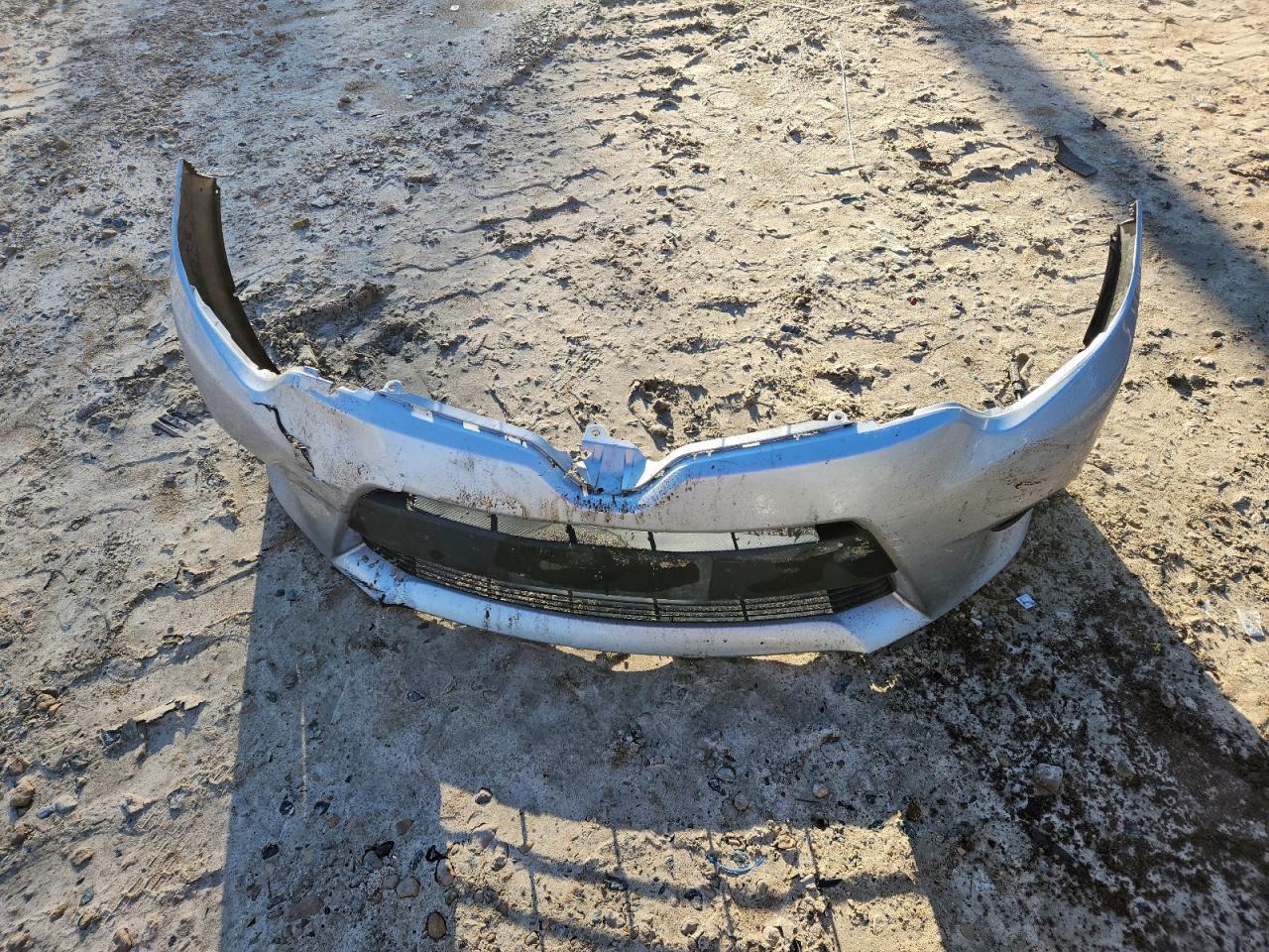 Toyota Corolla L Image 10