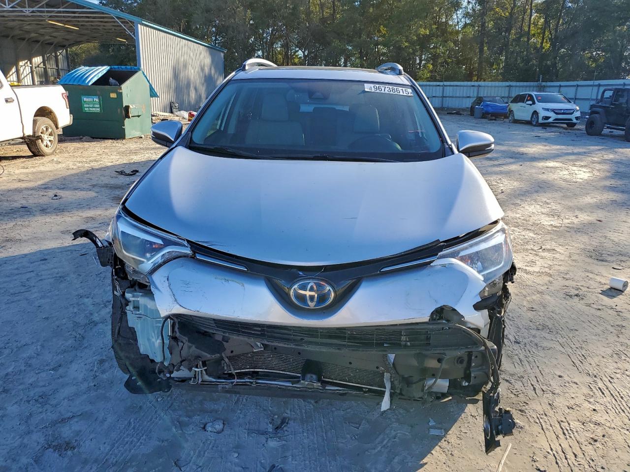 Toyota RAV4 Limited Image 4