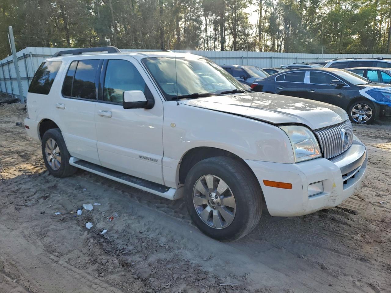 Mercury Mountainer Luxury Image 3