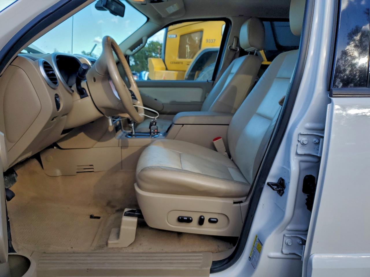 Mercury Mountainer Luxury Image 5