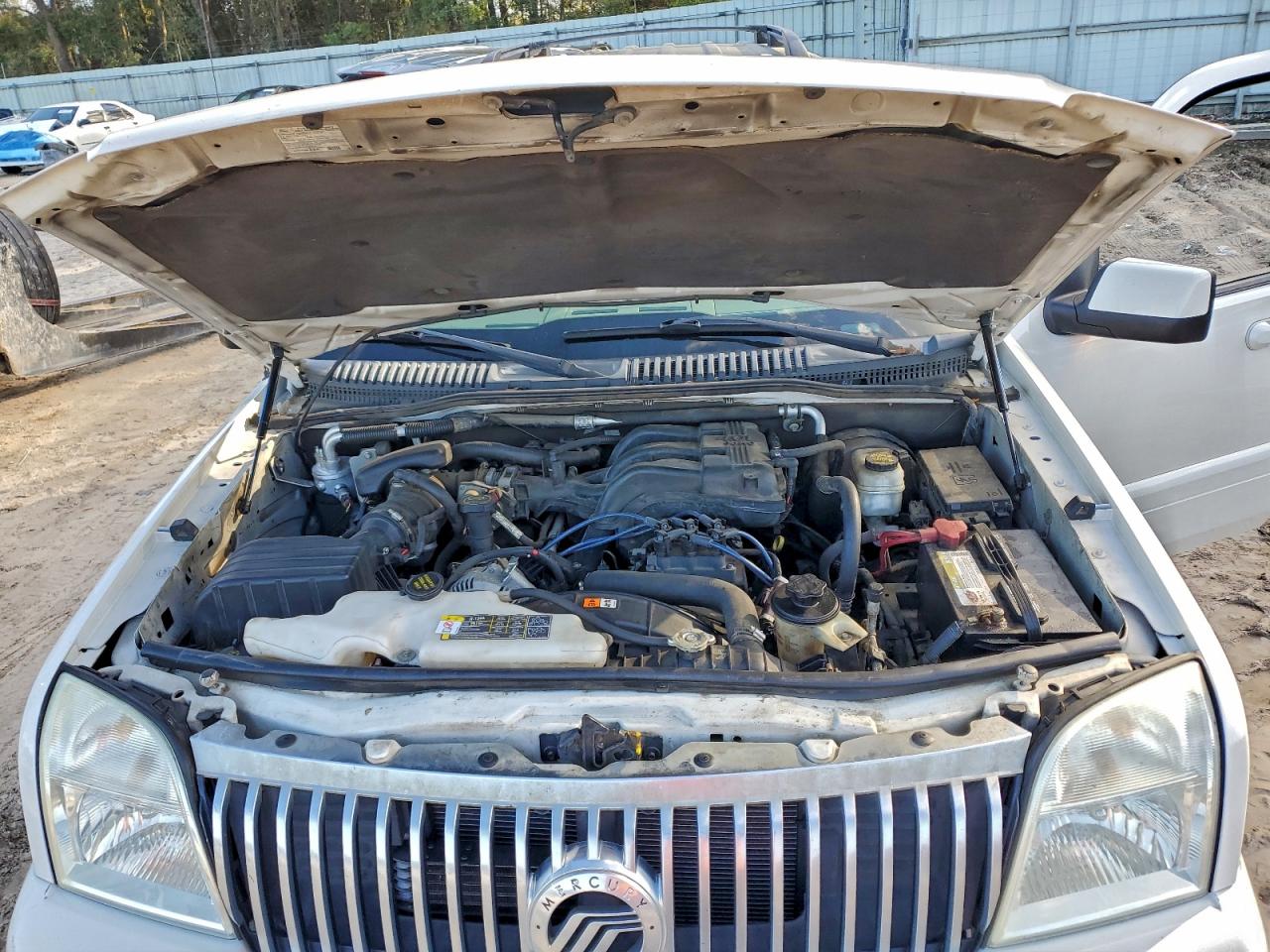 Mercury Mountainer Luxury Image 13