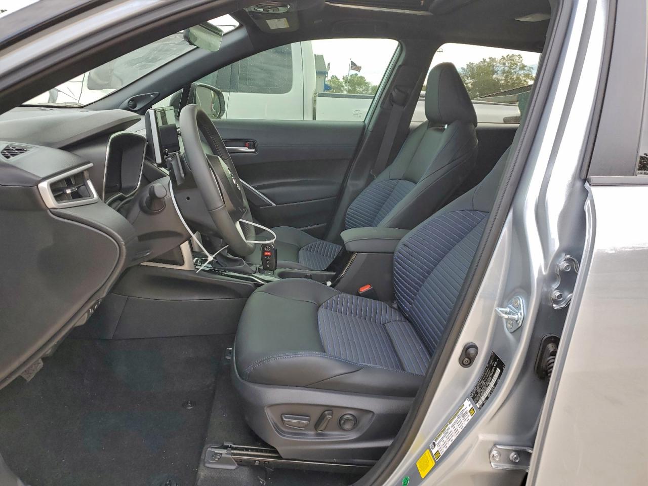 Toyota Corolla Se Image 8