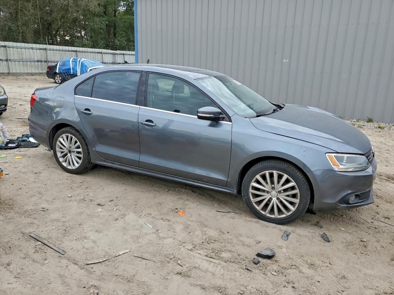 Volkswagen Jetta Sel Image 3