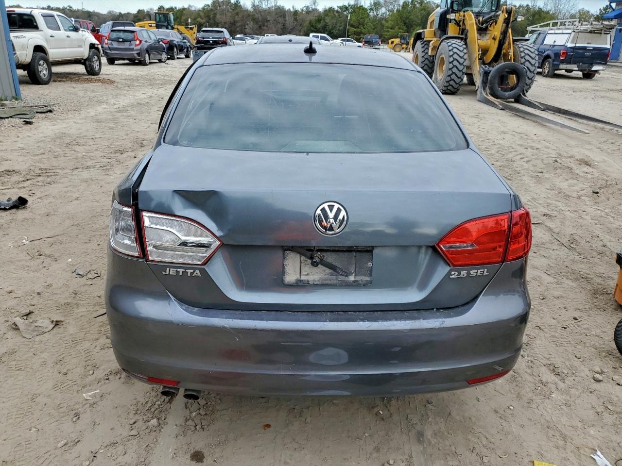 Volkswagen Jetta Sel Image 5