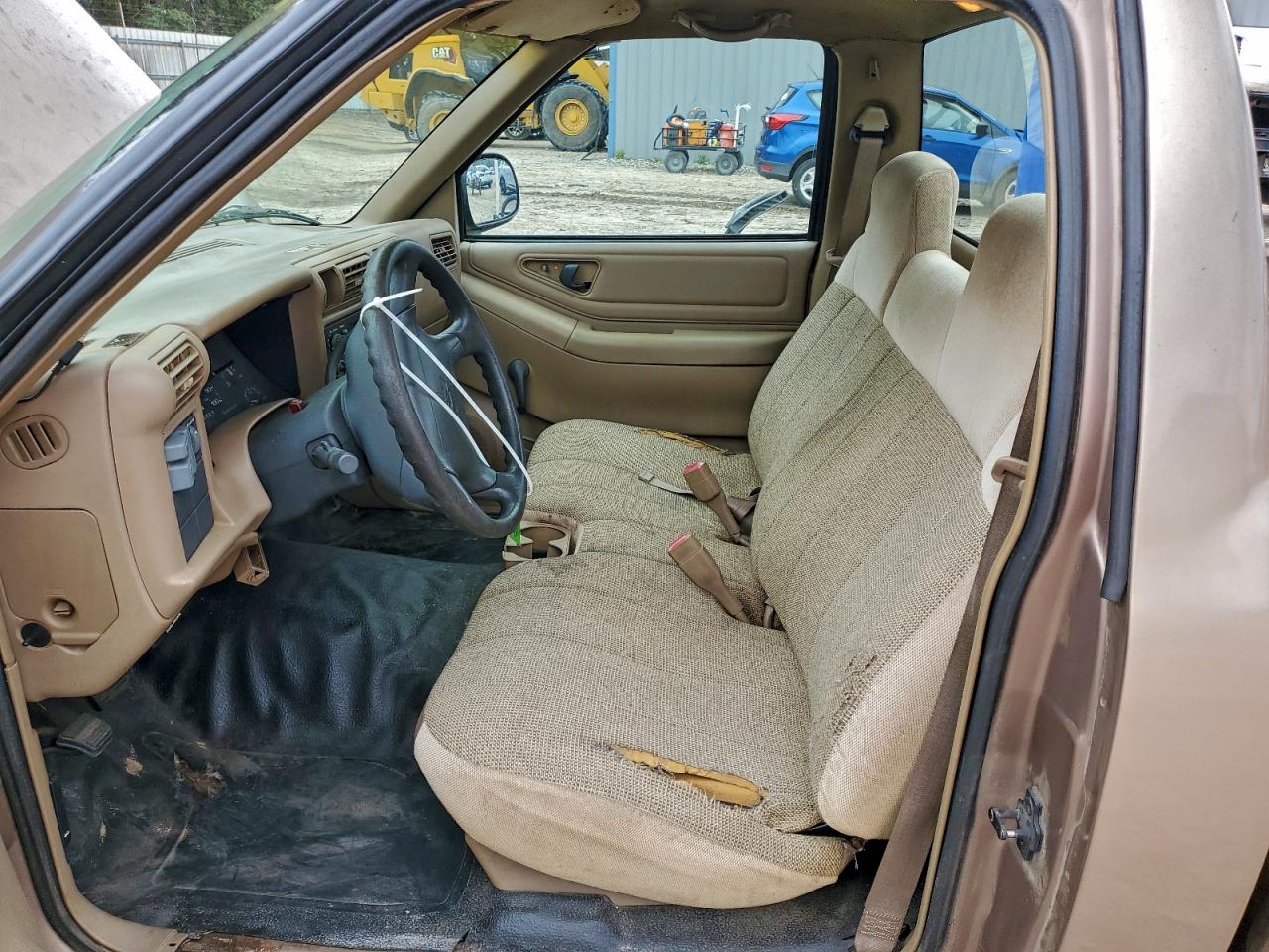 Chevrolet S-10 S10 Image 4