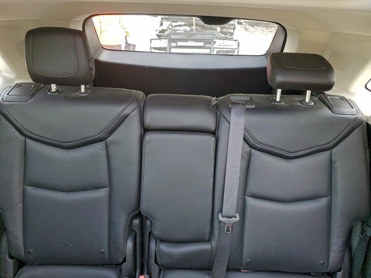 Cadillac XT5 Luxury Image 7