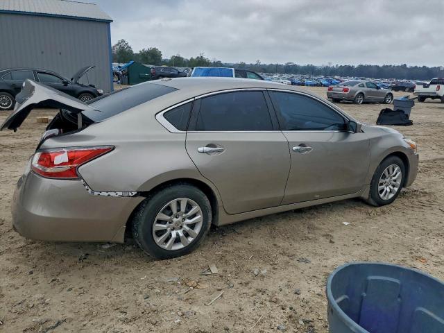 Nissan Altima 2.5 Image 3